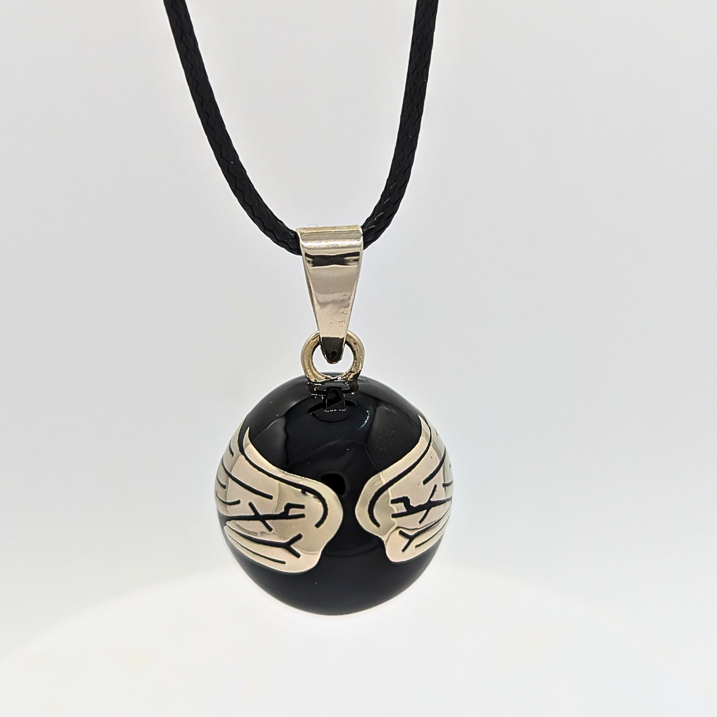 Black Angel Wings Caller