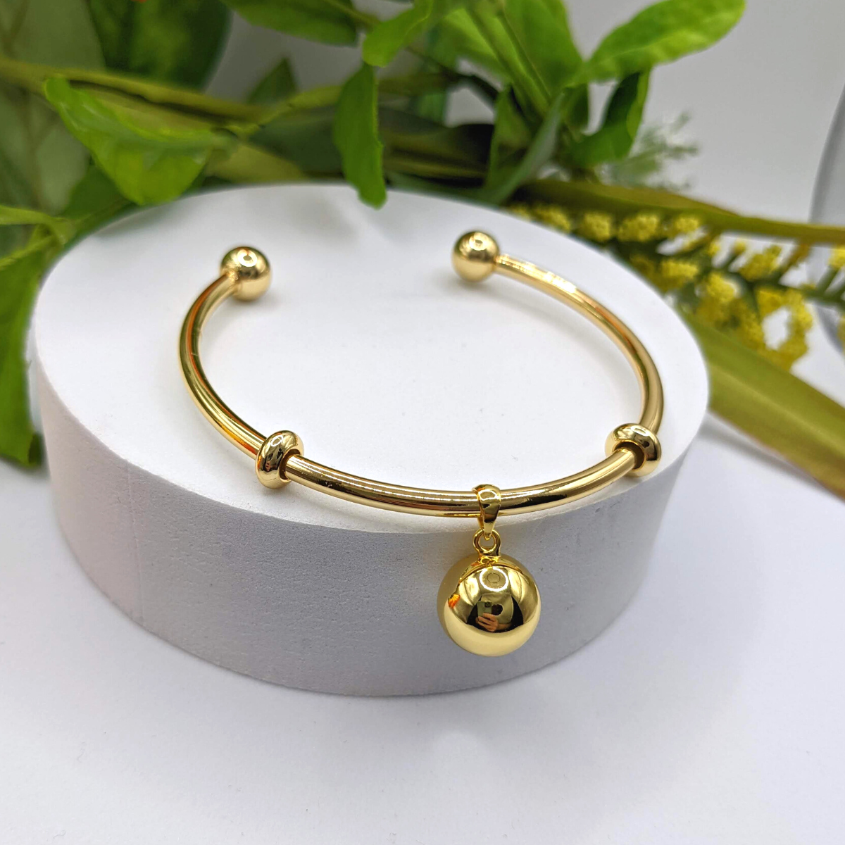 Harmony Ball Bangle Bracelet in Gold - Nature Reflections