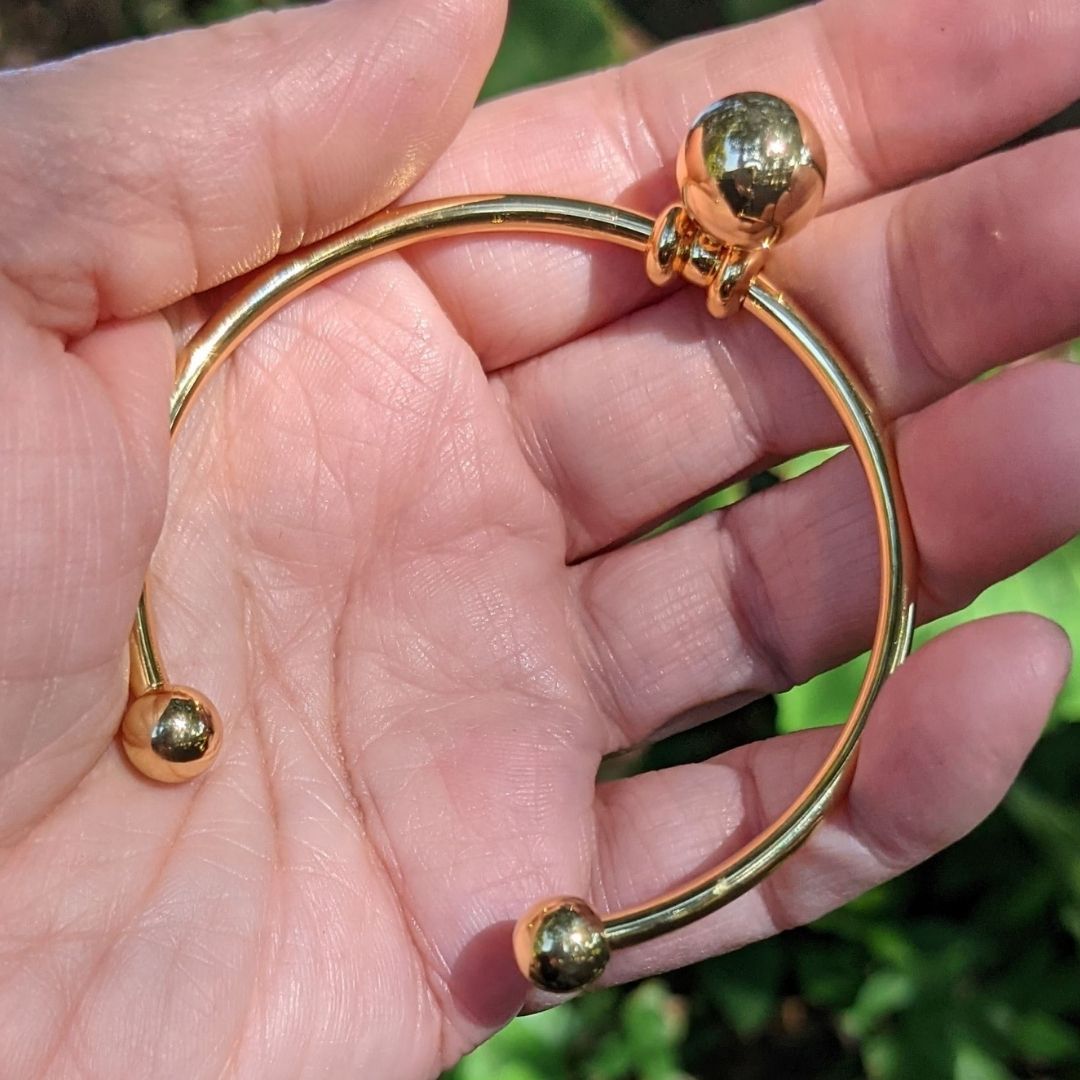 Harmony Ball Bangle Bracelet in Gold - Nature Reflections