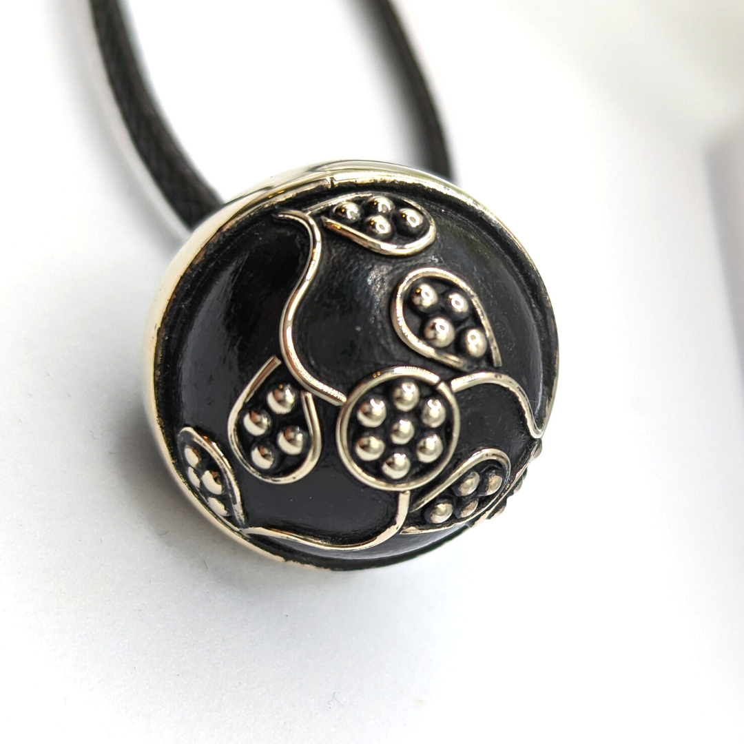 Matte Black Vine Chime Necklace